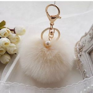 ❤️ Beige Pom Pom ❤️ Purse Charm / Keychain
